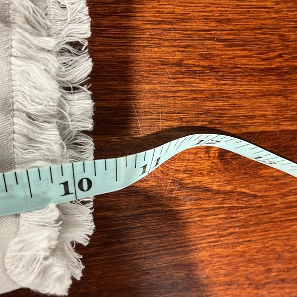 Caribbean Joe’s Womens Shorts 12P Chino Light Wash Flat Front Button/Zip Fly EUC - Picture 10 of 11